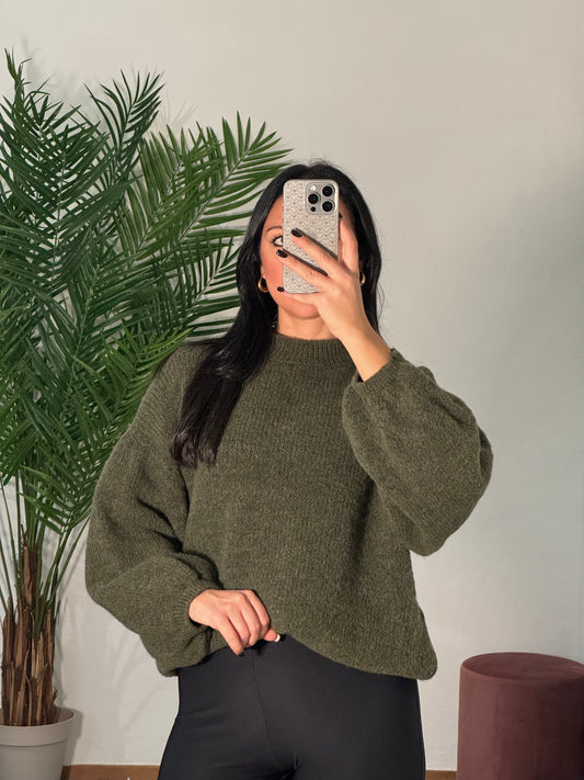 Pull green